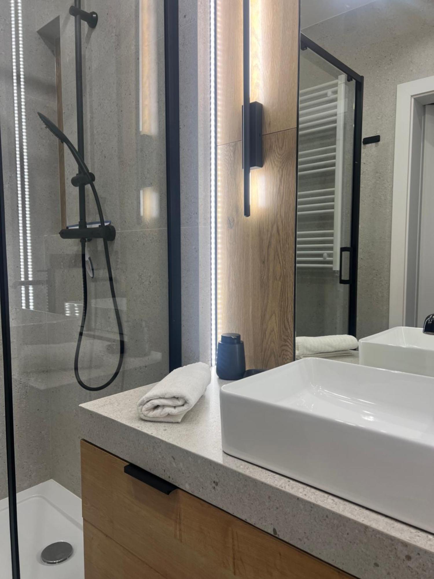 Apartament Np Garwolin Bagian luar foto